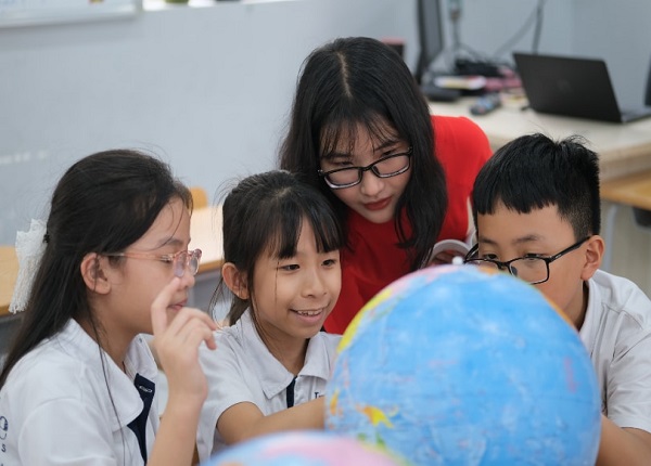 Tìm hiểu về chương trình dạy và các môn học tích hợp ở bậc tiểu học