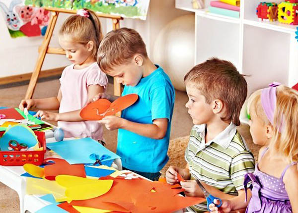 Tư duy sáng tạo giúp trẻ phát triển ngôn ngữ