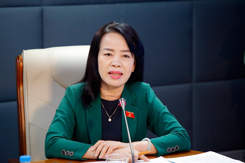 ba-nguyen-kim-thuy-PCN-uy